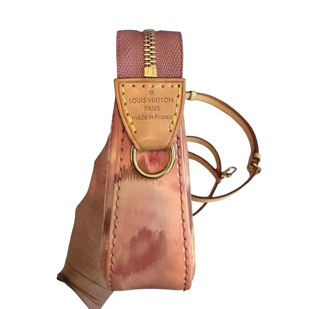 Louis Vuitton Ikat Pochette Rose Velours